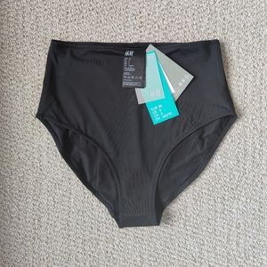 New high waisted bikini bottoms black